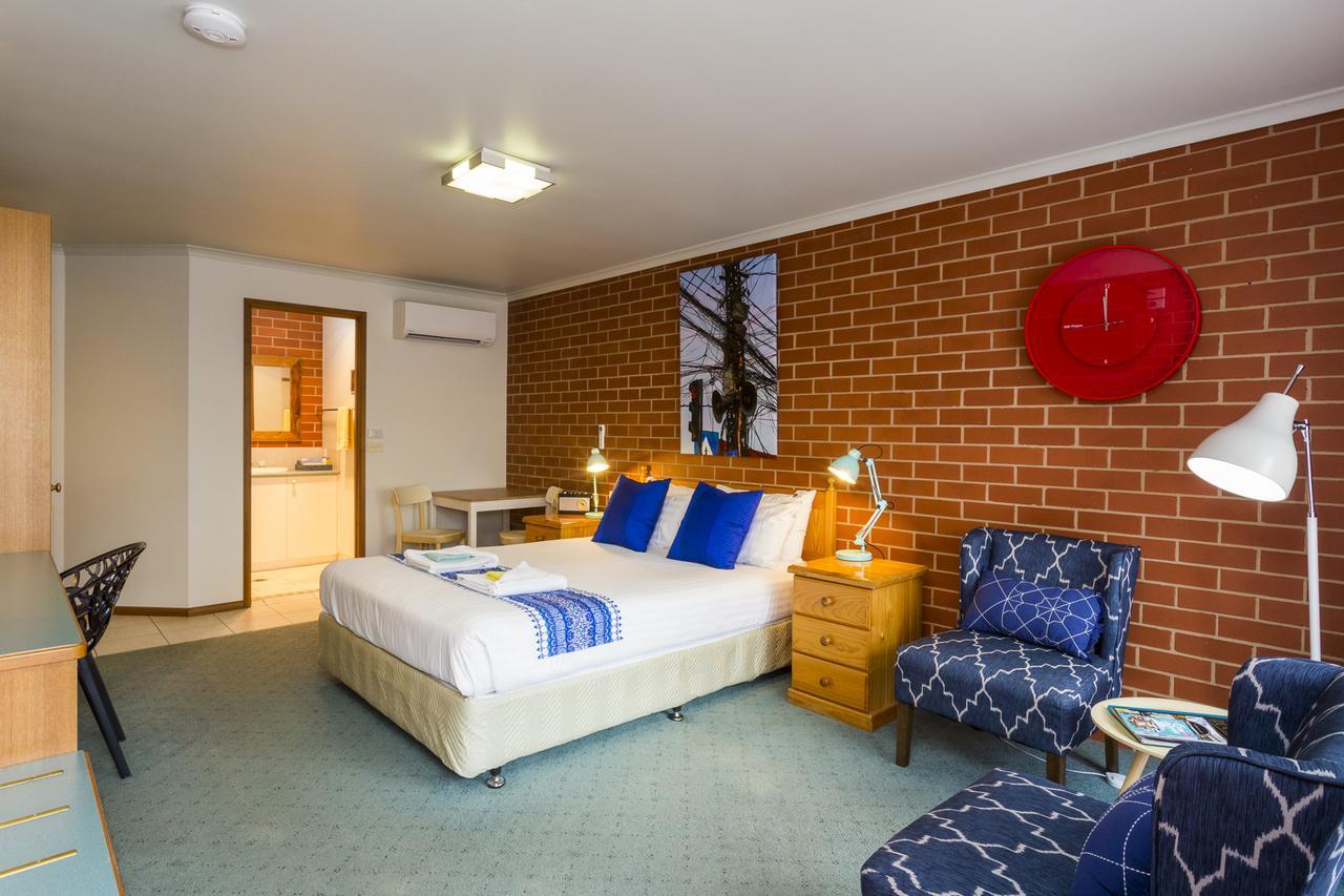 Yackandandah Central Motel